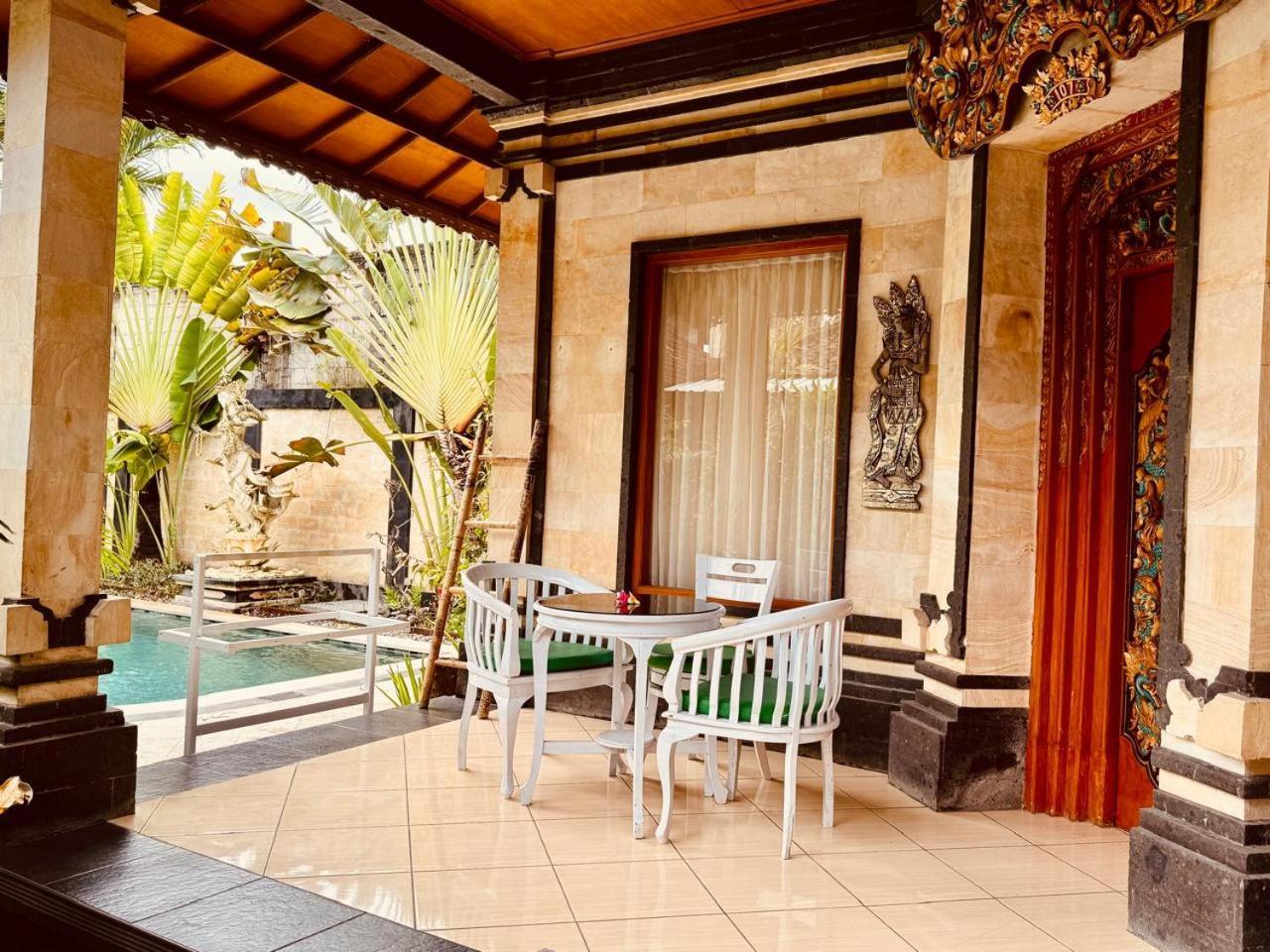 Bungalow Geringsing Candidasa Buitenkant foto